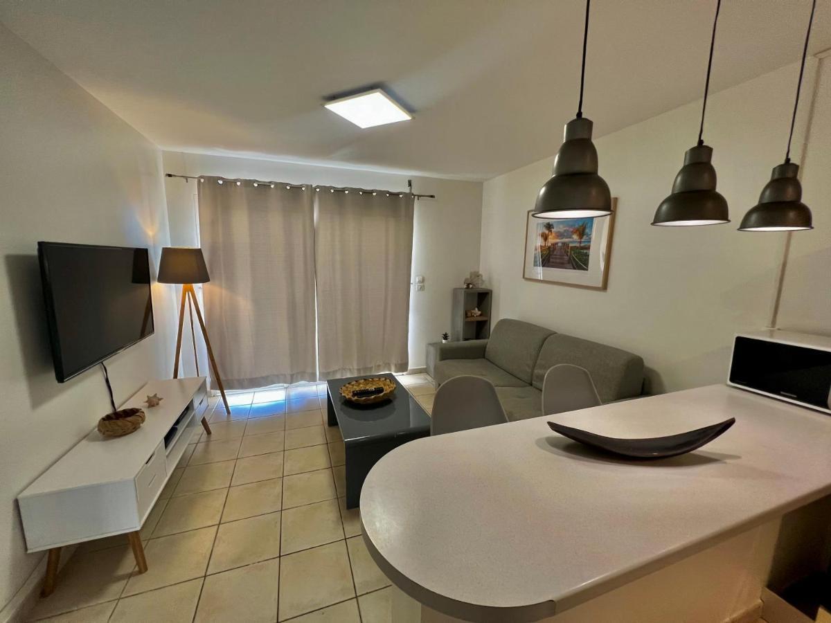 Appartement Au Bord de Mer Le Moule Exterior foto